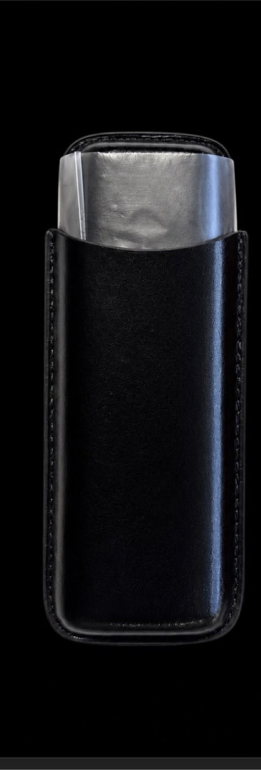 2 Finger Black Leather Cigar Case
