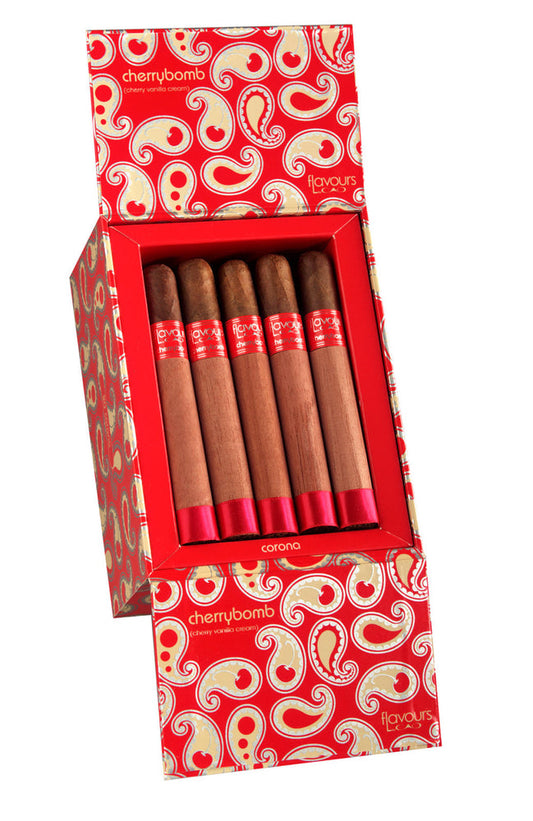 CAO Cherry Petit Corona